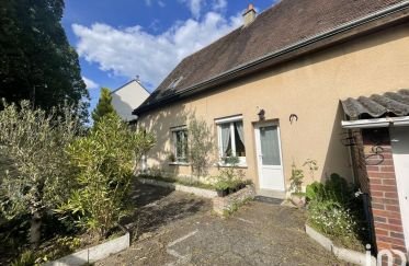 House 6 rooms of 120 m² in Chartres (28000)