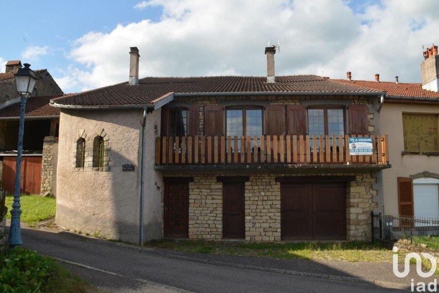 Maison 3 pièces de 142 m² à Les Thons (88410)