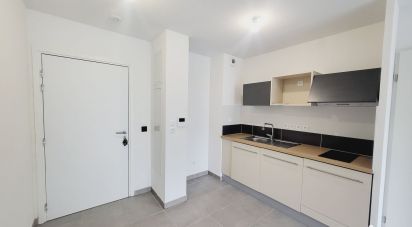 Appartement 2 pièces de 45 m² à Sète (34200)
