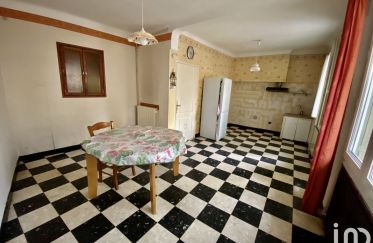House 5 rooms of 69 m² in Aramon (30390)