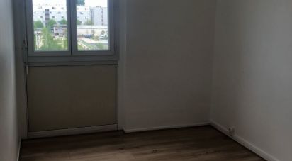 Apartment 3 rooms of 55 m² in Viry-Châtillon (91170)