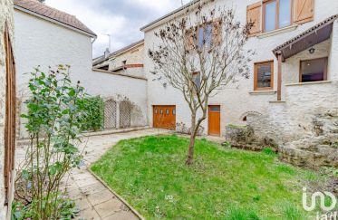 House 8 rooms of 200 m² in Nézel (78410)