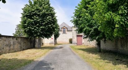 House 12 rooms of 247 m² in Beaumont-en-Véron (37420)