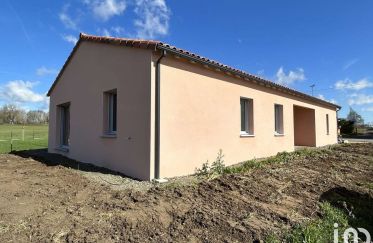 House 4 rooms of 125 m² in Le Tallud (79200)