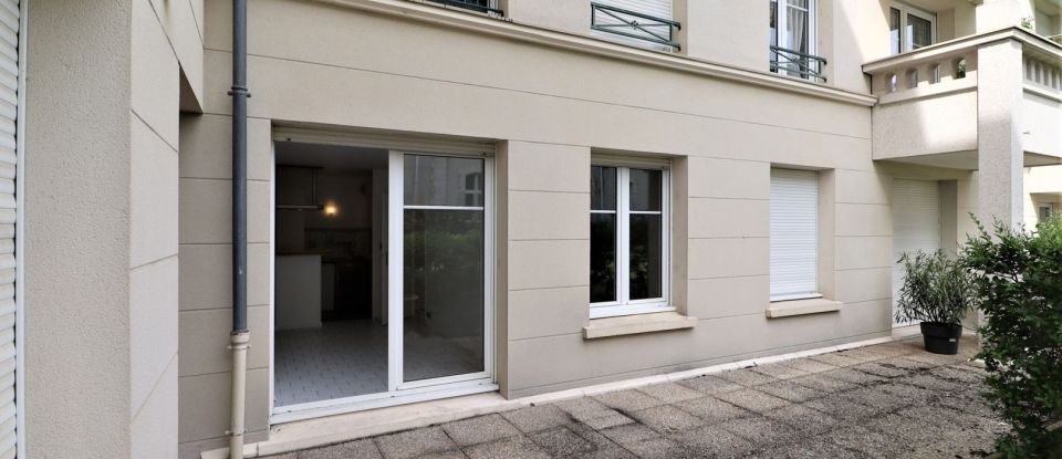 Apartment 2 rooms of 37 m² in Orléans (45000)