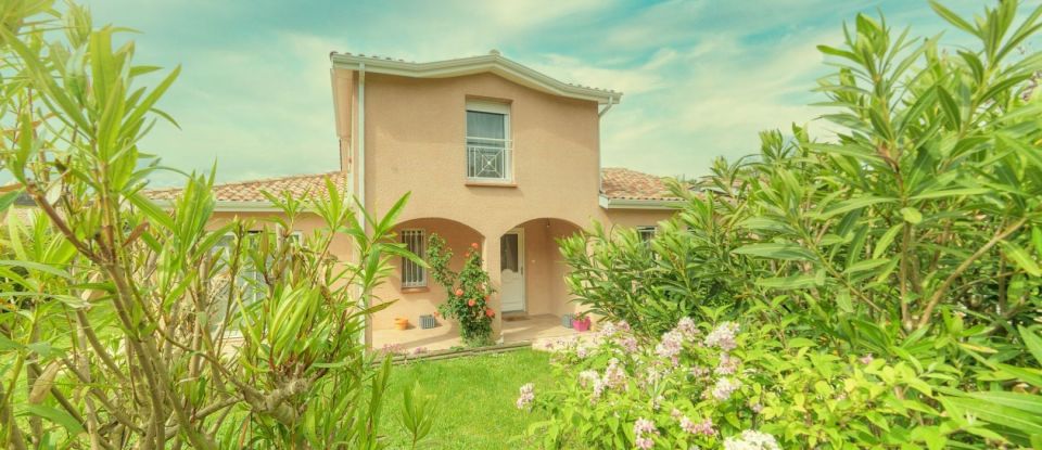 House 6 rooms of 131 m² in Montauban (82000)