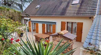 House 5 rooms of 150 m² in Verberie (60410)
