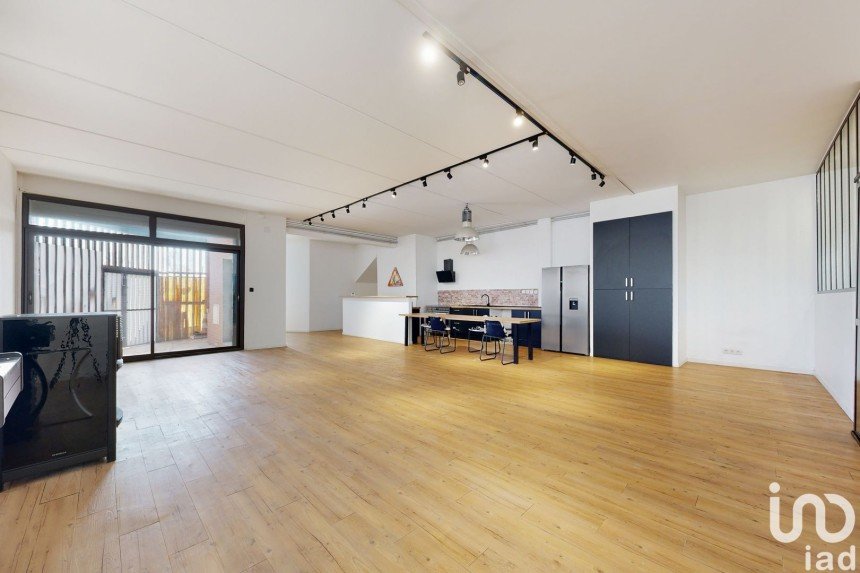 Apartment 5 rooms of 115 m² in Romainville (93230)