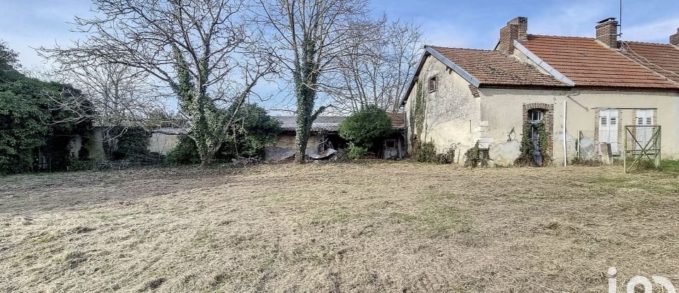 Land of 2,917 m² in Saint-Just-Sauvage (51260)