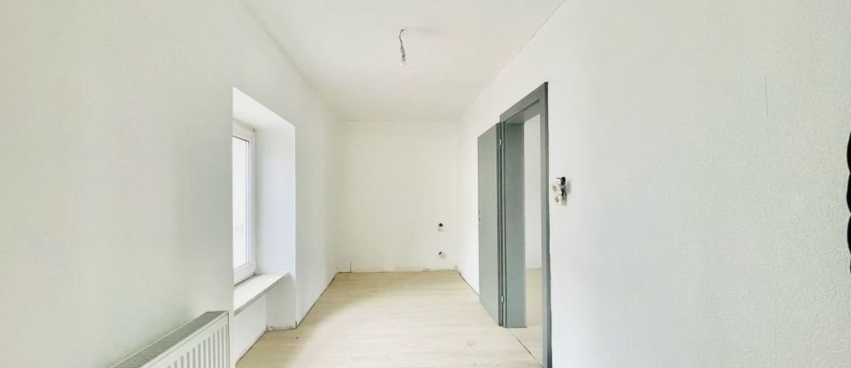 Maison 3 pièces de 80 m² à Diemeringen (67430)