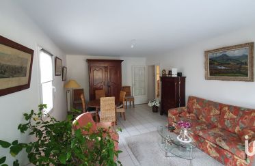 Apartment 3 rooms of 76 m² in Bayonne (64100)