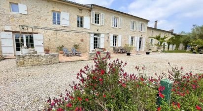 House 8 rooms of 540 m² in Lesparre-Médoc (33340)