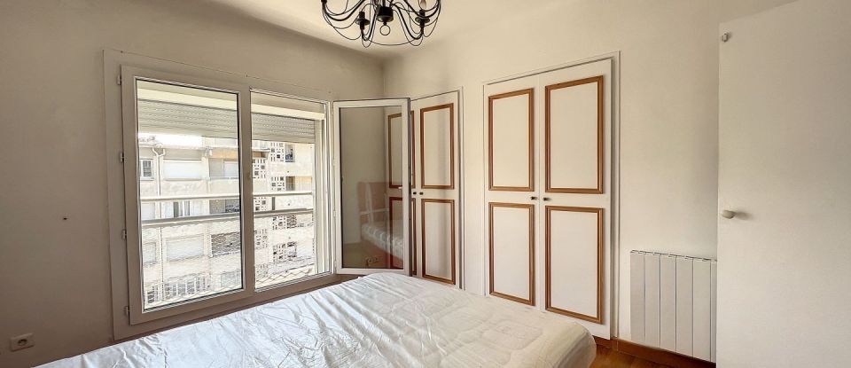 Apartment 3 rooms of 73 m² in Avignon (84000)