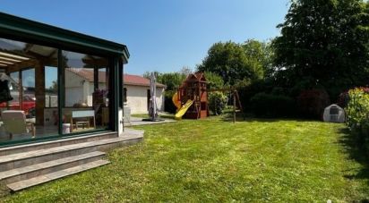 House 6 rooms of 150 m² in Pont-Sainte-Maxence (60700)