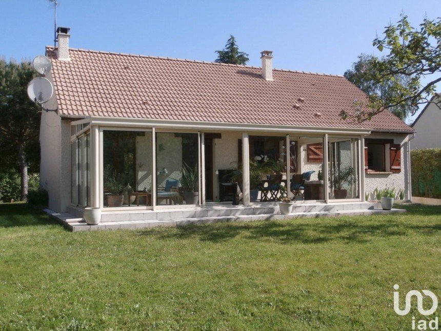 House 5 rooms of 129 m² in Bellefontaine (95270)
