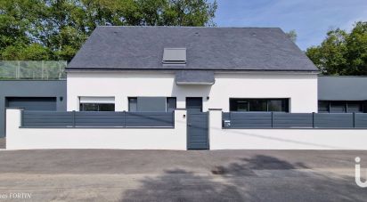 Maison 9 pièces de 205 m² à Monterblanc (56250)