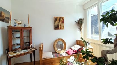 House 5 rooms of 106 m² in Nantes (44100)
