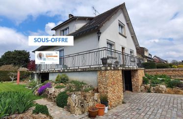 House 6 rooms of 168 m² in Coignières (78310)
