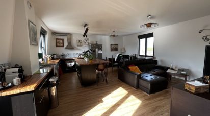 Apartment 3 rooms of 77 m² in Livry-Gargan (93190)