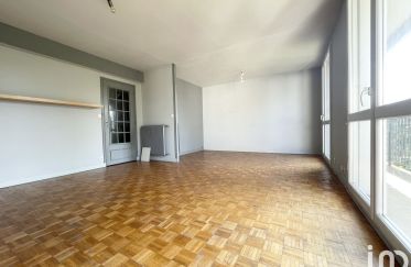 Apartment 3 rooms of 73 m² in Rennes (35200)