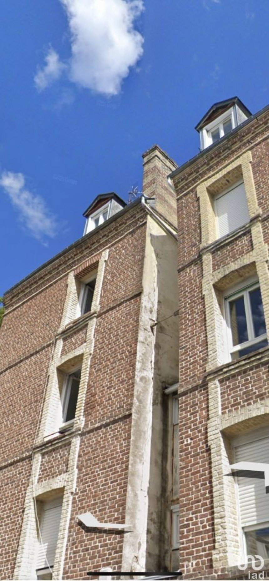 Building in Le Havre (76600) of 271 m²