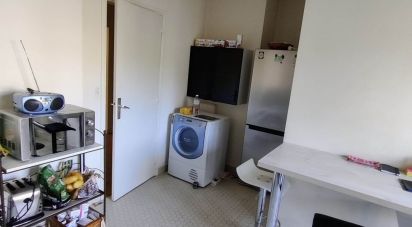 Apartment 3 rooms of 80 m² in Tours (37100)