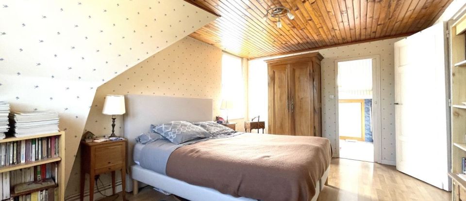 House 6 rooms of 143 m² in Lambres-lez-Douai (59552)