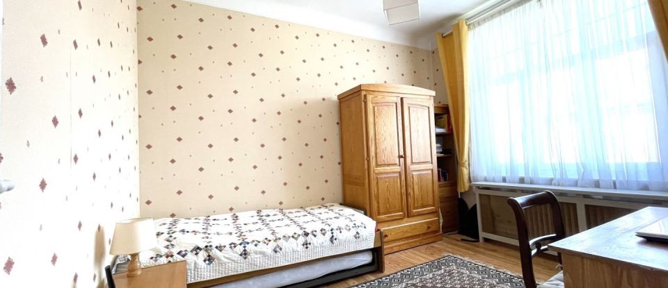 House 6 rooms of 143 m² in Lambres-lez-Douai (59552)