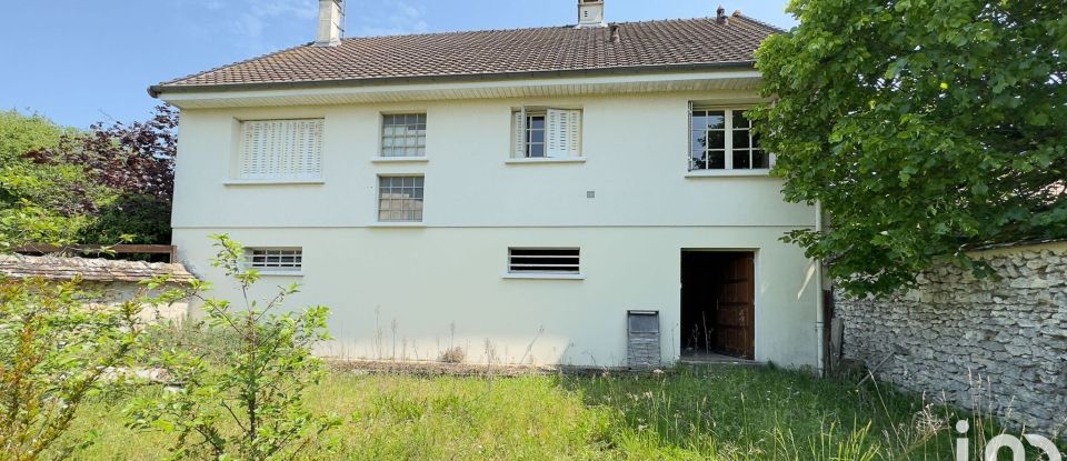 Maison 7 pièces de 140 m² à Champagne-sur-Seine (77430)