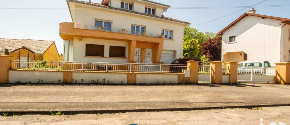 House 12 rooms of 247 m² in Piennes (54490)