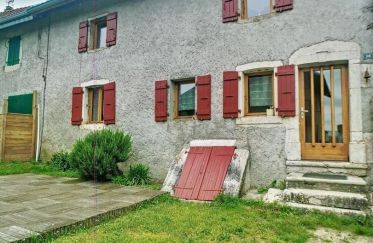 House 7 rooms of 137 m² in Savigny (74520)