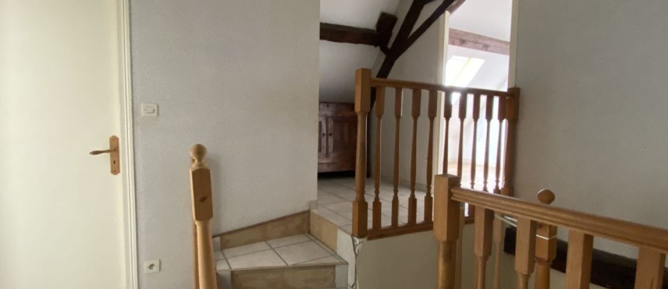 Traditional house 4 rooms of 100 m² in Domérat (03410)