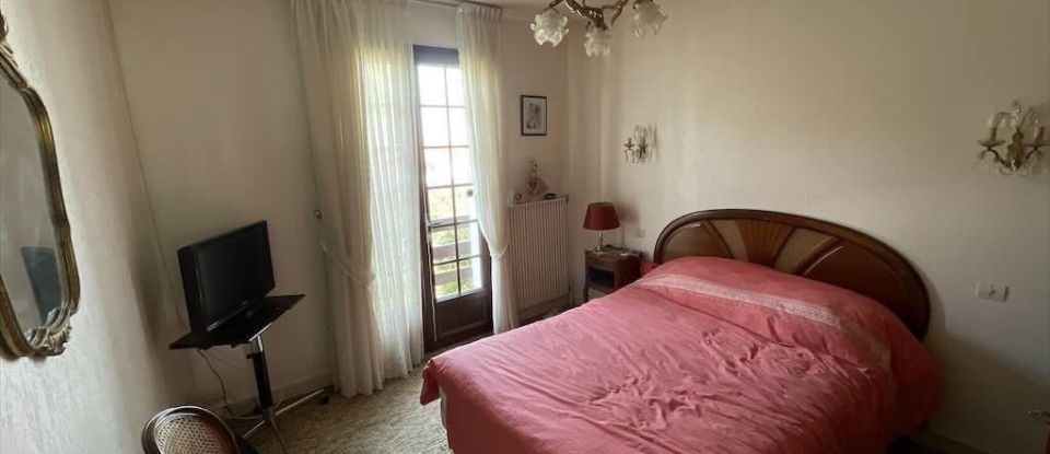House 4 rooms of 110 m² in Saint-Xandre (17138)