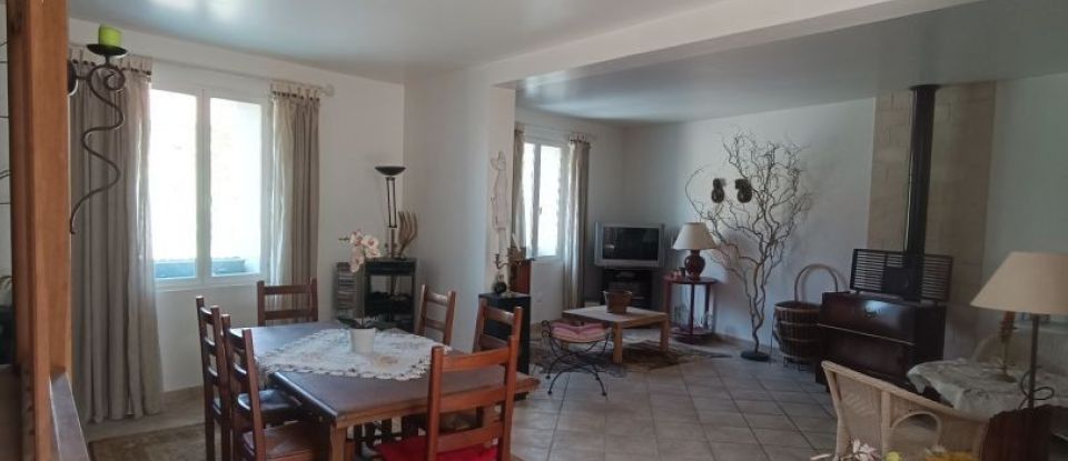 House 5 rooms of 135 m² in Montreuil-sur-Epte (95770)
