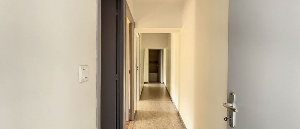 Appartement 4 pièces de 109 m² à Saint-Affrique (12400)