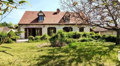 House 8 rooms of 174 m² in Neuville-sur-Oise (95000)