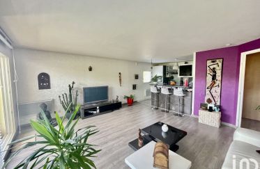Apartment 3 rooms of 74 m² in Cergy (95800)