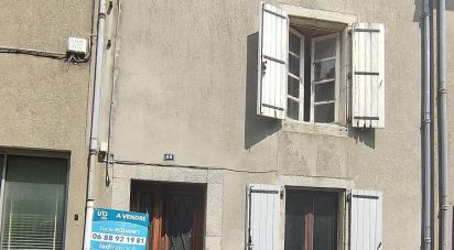Maison 5 pièces de 77 m² à Labastide-Rouairoux (81270)