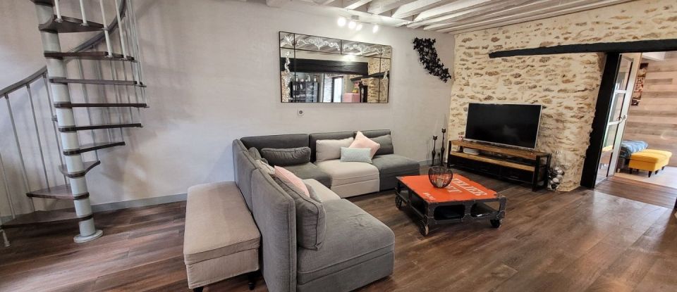Maison 7 pièces de 164 m² à Chanteloup-les-Vignes (78570)
