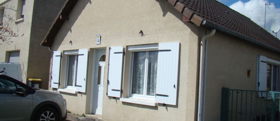 House 3 rooms of 71 m² in Serquigny (27470)