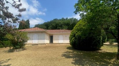 House 6 rooms of 155 m² in Montauban (82000)