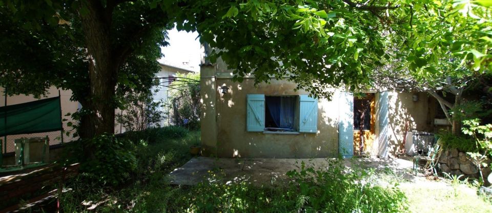 House 8 rooms of 255 m² in Digne-les-Bains (04000)