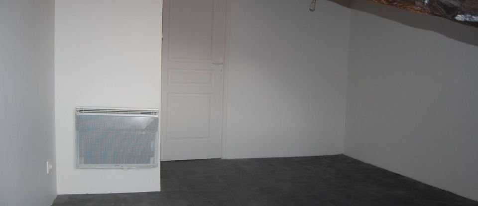Appartement 4 pièces de 82 m² à Millau (12100)