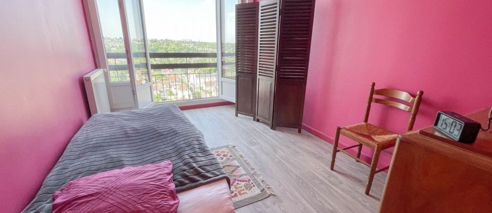 Appartement 5 pièces de 110 m² à Saint-Ouen-l'Aumône (95310)