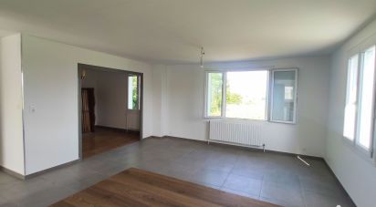 House 3 rooms of 80 m² in Chaintré (71570)