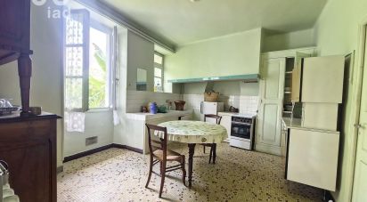 House 7 rooms of 196 m² in Cahors (46000)