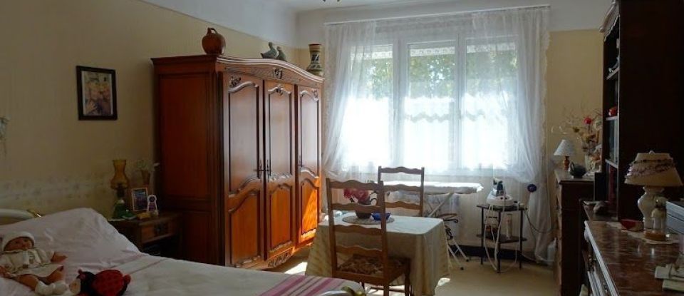Apartment 4 rooms of 107 m² in Tarascon (13150)