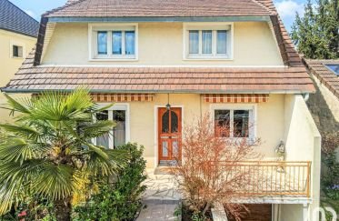House 6 rooms of 145 m² in Aulnay-sous-Bois (93600)