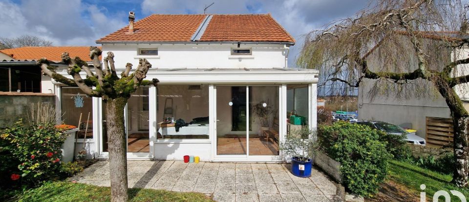 Vente Maison 112m² 4 Pièces à Niort (79000) - Iad France
