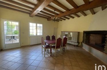 House 4 rooms of 103 m² in Saint-Amans-Soult (81240)